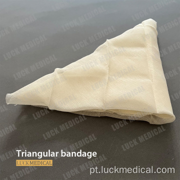 Uso médico triangular de bandagem
